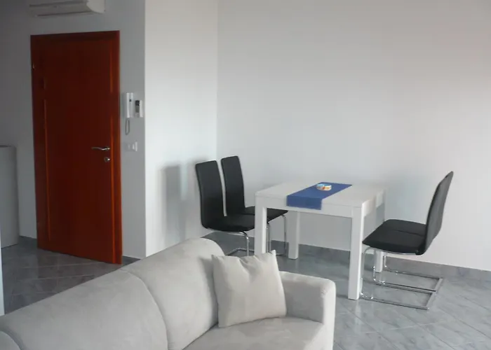 Apartments Martina